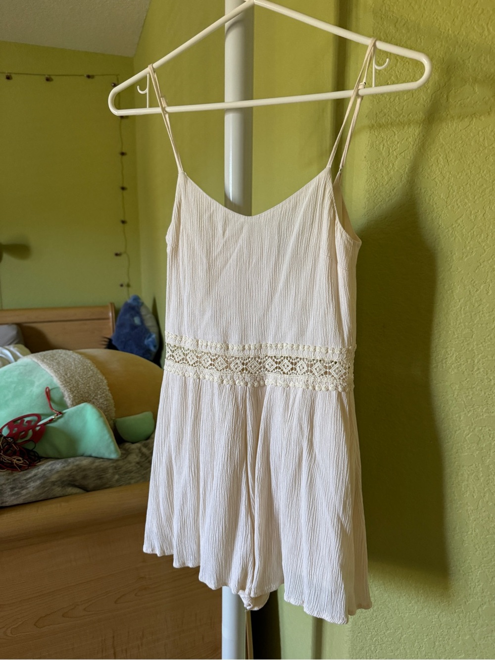 H&M Cream Lace-Trim Spaghetti Strap Romper